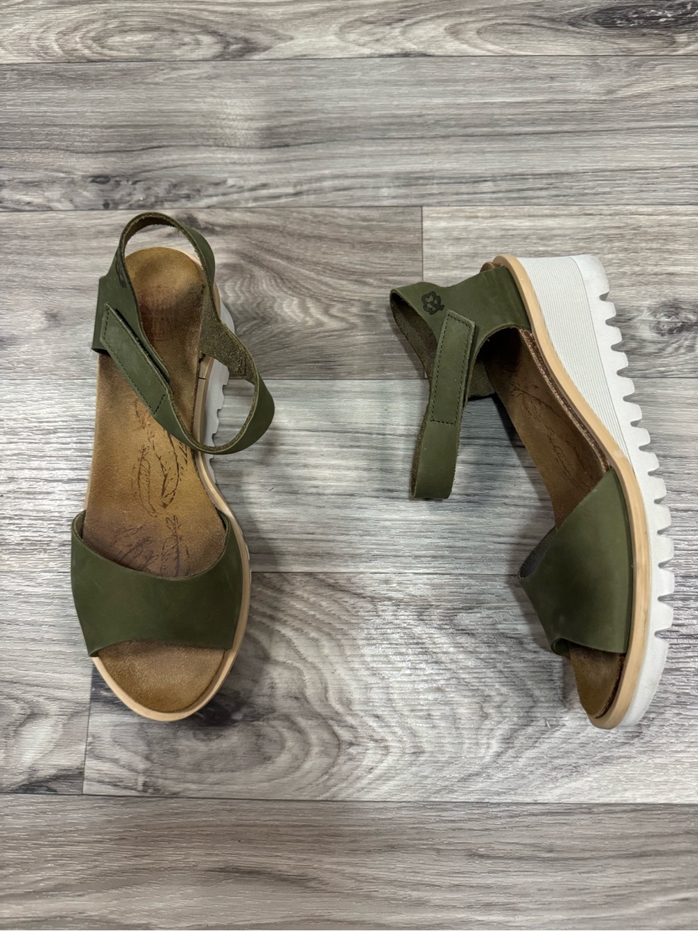 Loints of Holland Baarlo Sandals Green Leather Wedge Heel Size 40